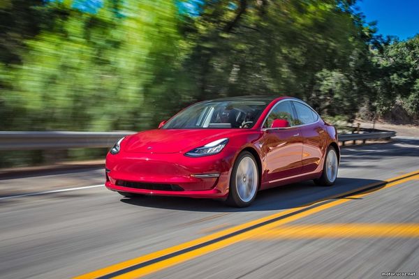 Tesla Model 3 Tesla Model 3